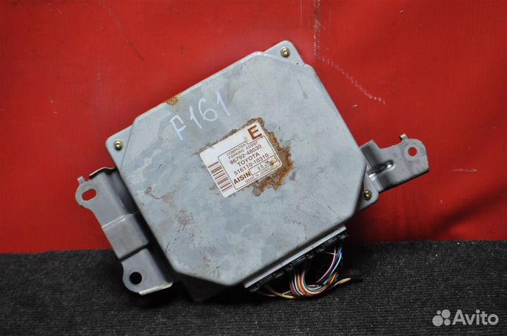 Блок управления парктроником Lexus RX300 MCU35