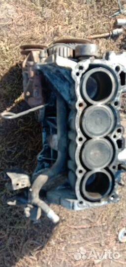 Блок двигателя ниссан марч ma10 Nissan March