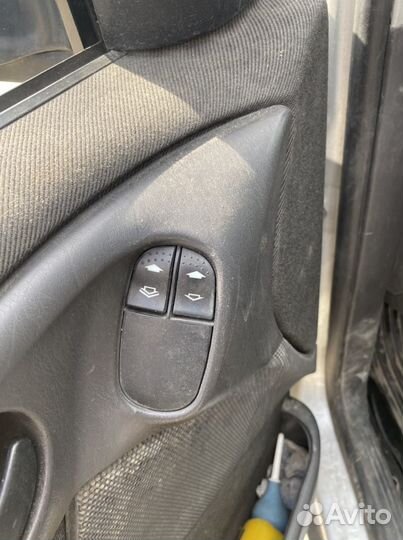 Блок управления стеклоподьемниками форд фокус 1