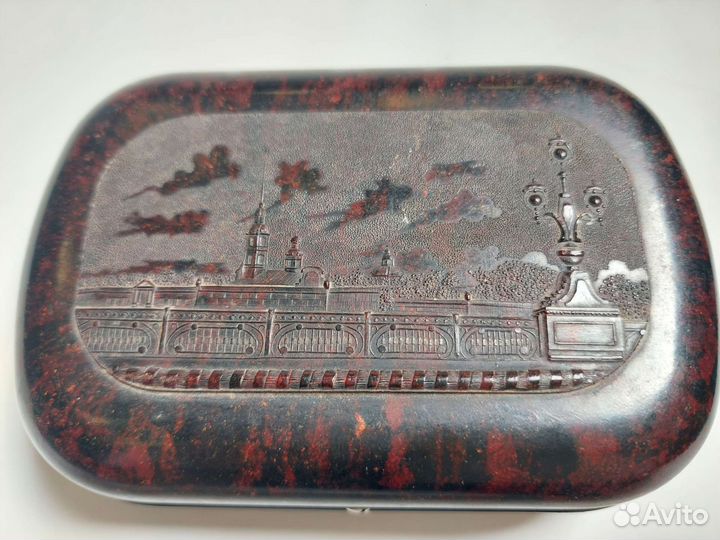 Винтажный футляр для электробритвы