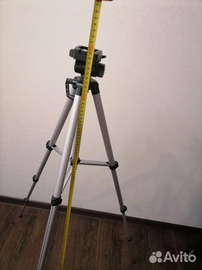 Штатив для фотоаппарата