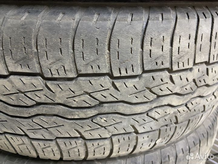 Bridgestone Dueler H/T 687 225/65 R17
