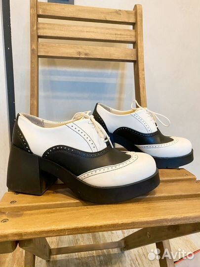 Ботинки женские 37 размер