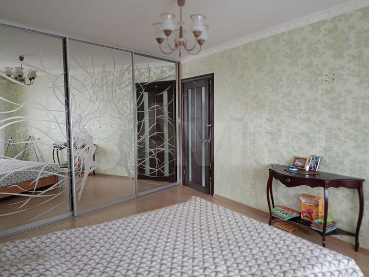 3-к. квартира, 90 м², 6/11 эт.