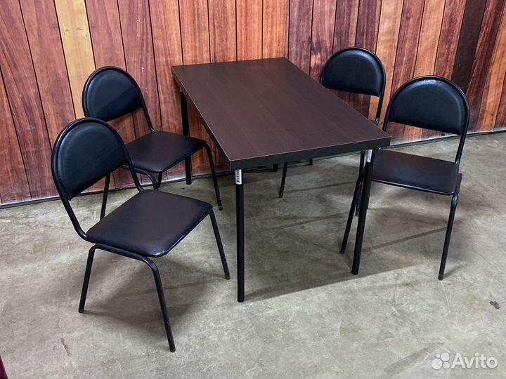 Мебель для столовой и кафе