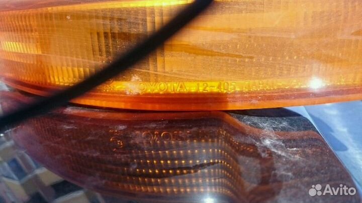 Повторитель. Тойота королла. (правый)