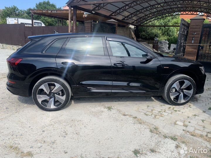 Audi e-tron AT, 2020, 19 272 км