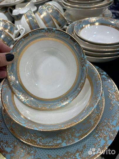 Чайно-столовой сервиз на 12 персон