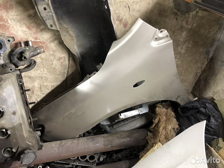 Крыло тойота аксио