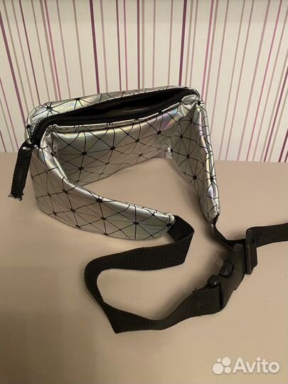 Сумка поясная голографическая