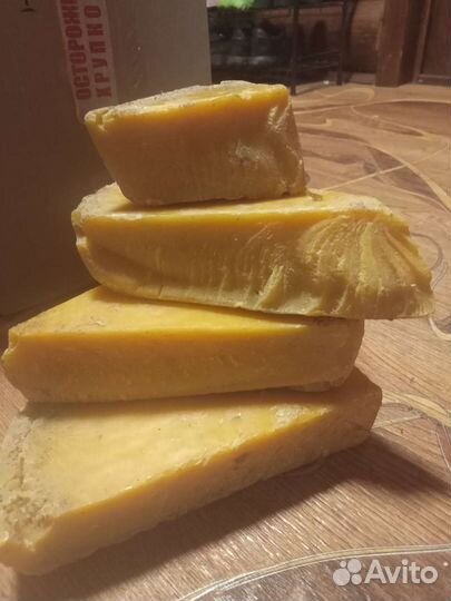 Воск пчелиный