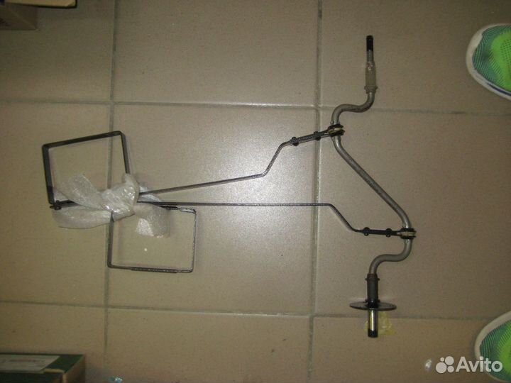 Детский педальный трактор 