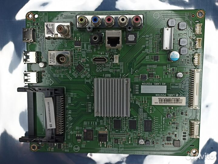 715G9237-M02-B00-005T main philips 32PHS5813/60