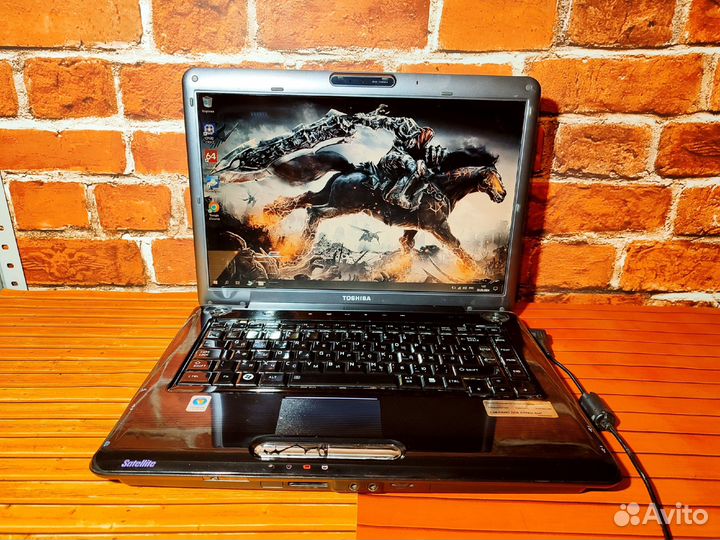 Toshiba A300-149 - 2 Ядра \ 2 Озу \ 80 HDD