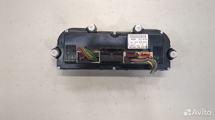 Переключатель отопителя Skoda SuperB, 2011