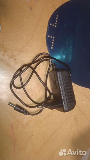 LED лампа для маникюра