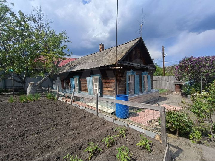 Дом 37 м² на участке 7,5 сот.