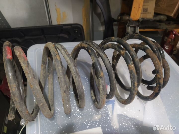 Пружины передние volvo s80