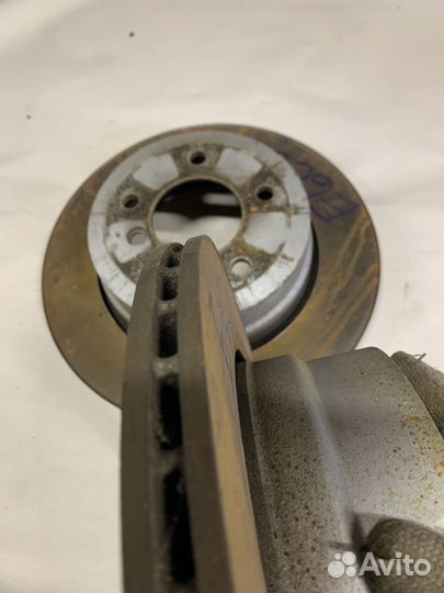 Диски тормозные задние Bmw 5 E60