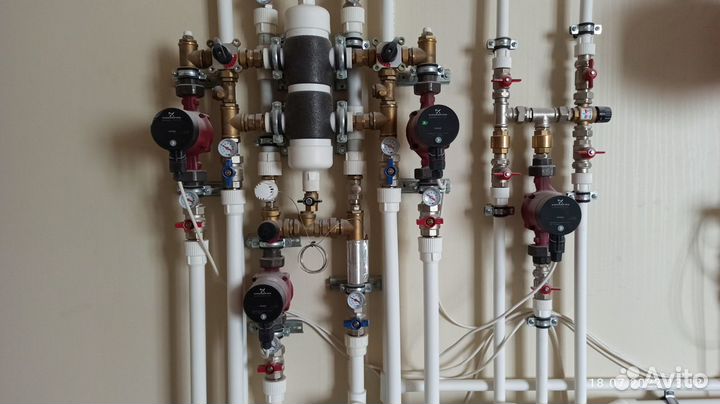 Сантехник, Бригада сантехников, электриков