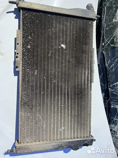 Радиатор Деу Нексия