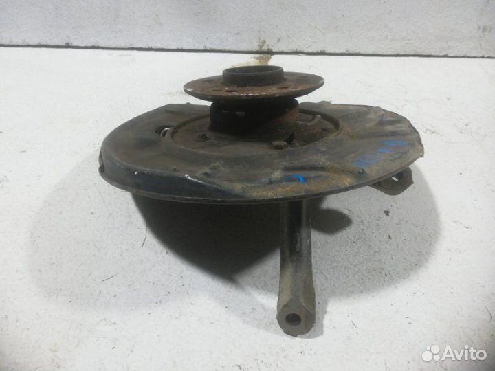 Кулак поворотный задний левый Mercedes S W220