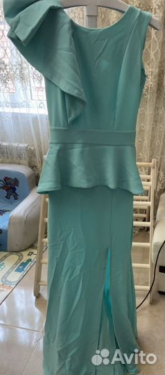 Платье вечернее