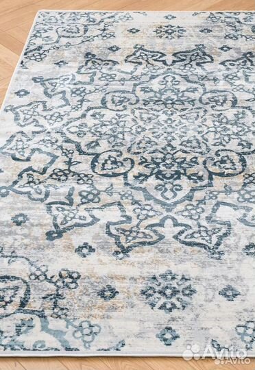 Ковер 160 на 230 см новый