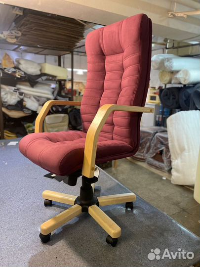 Компьютерное кресло