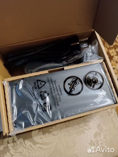 Док-станция Lenovo USB 3.2 Gen 2 Type-C 40AS0090E