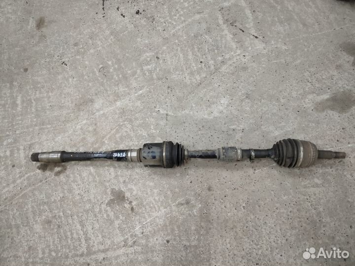 Привод передний правый Toyota Camry V40