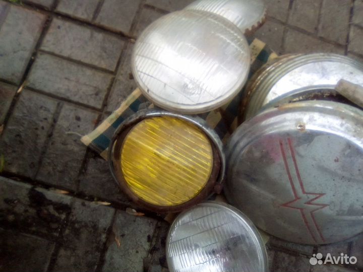 Фары к Москвичу