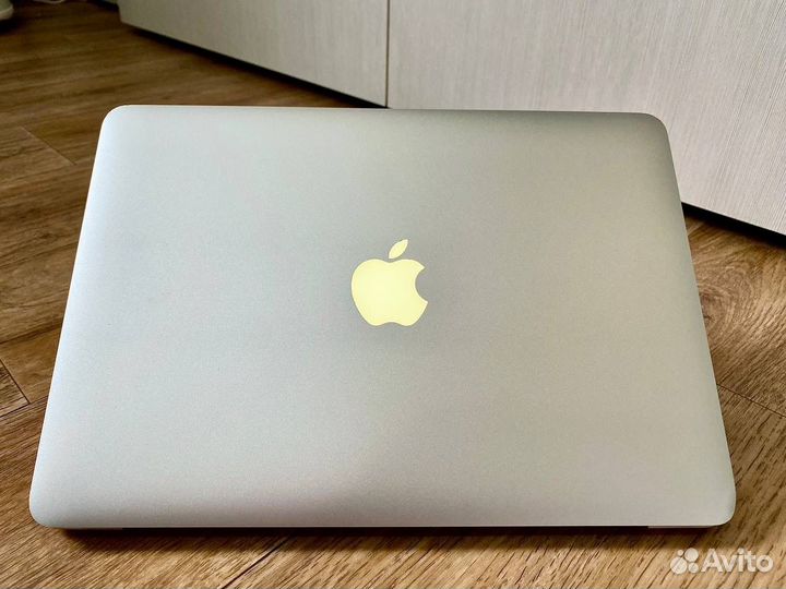 Apple MacBook Pro 13