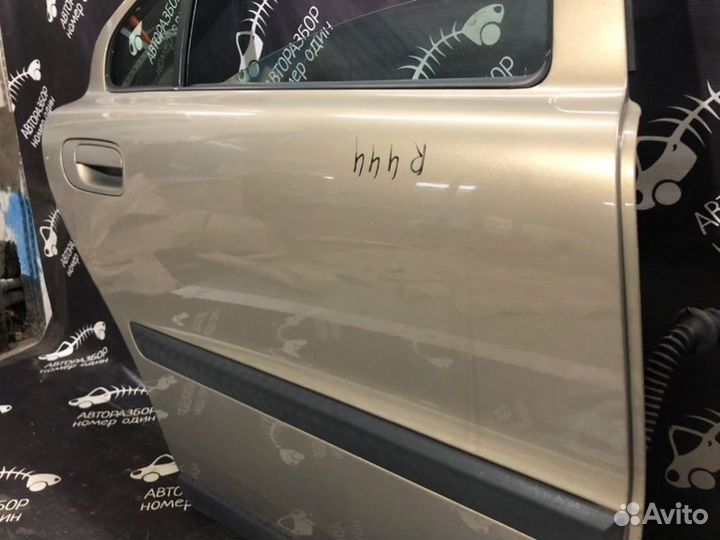 Дверь задняя правая Volvo S60 2.5L B5254T2 2003