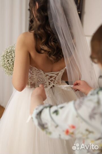 Свадебное платье