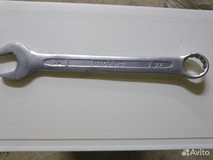 Комбинированный ключ Gigant 32*32