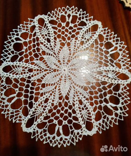 Салфетки вязаные крючком ручной работы