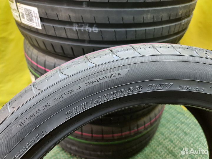 Yokohama Advan Sport V107C 285/40 R22 109T