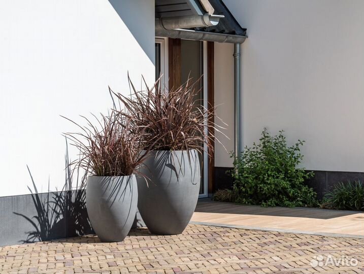 Бетонные вазоны