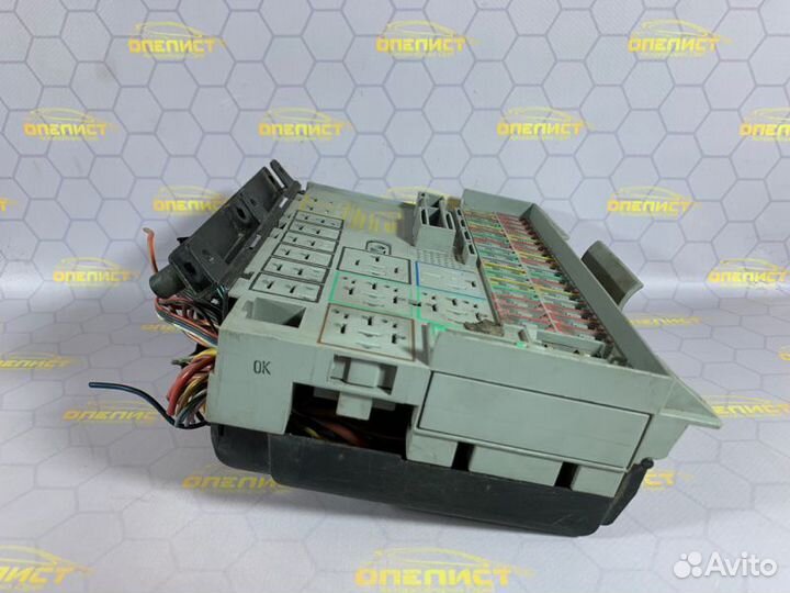 Блок предохранителей Opel Vectra B