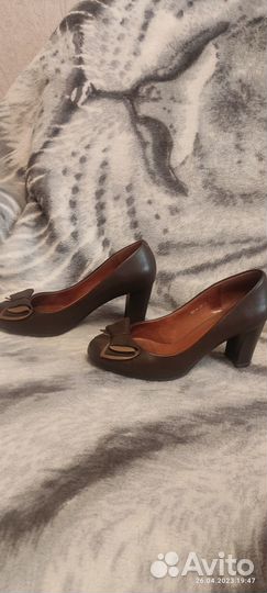 Женская одежда