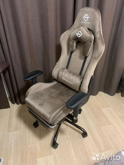 Компьютерное игровое (геймерское) кресло. Новые