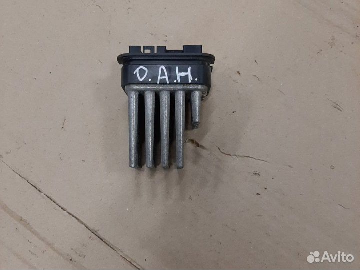 Резистор печки реостат Opel omega b opel Astra H