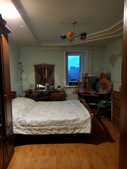 4-к. квартира, 120 м², 6/9 эт.