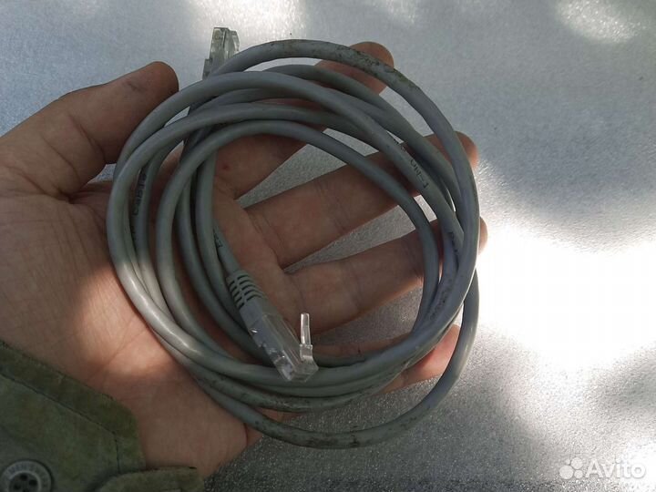 Патчкорд для компьютерной сети кабель