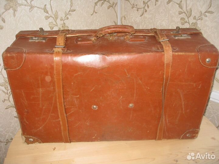 Кожаный чемодан Египет