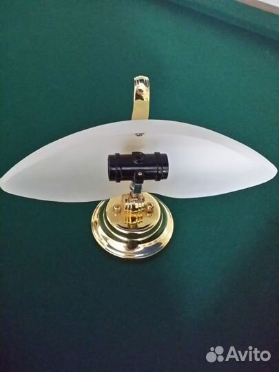 Настенные светильники 4 штуки