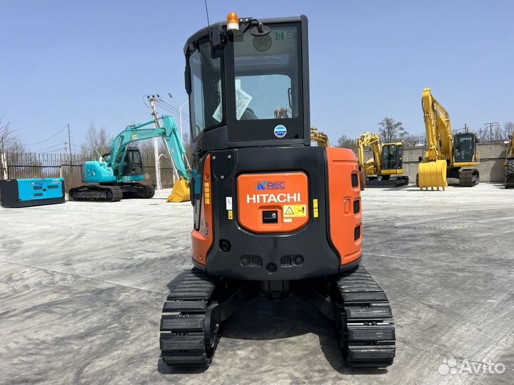 Мини-экскаватор Hitachi ZX30U-5, 2022