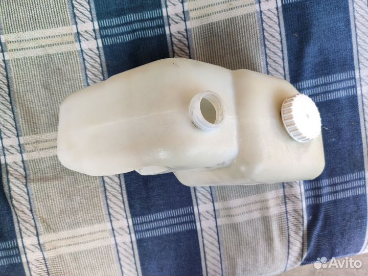 Бачок омывателя ваз 2108