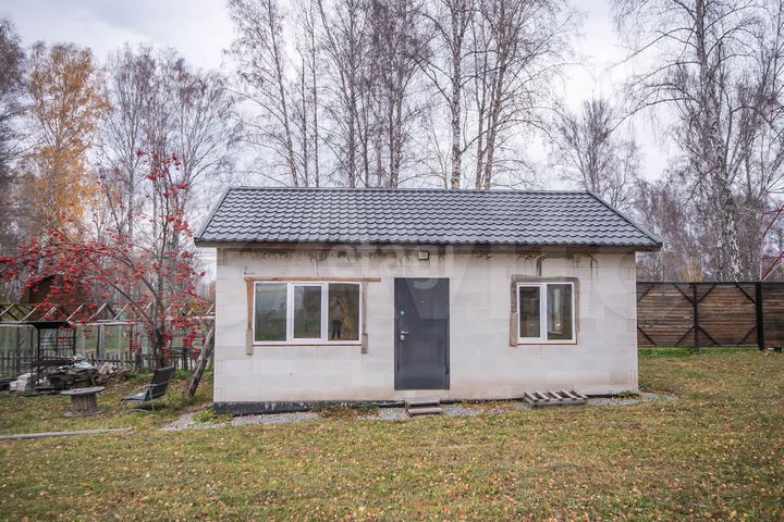 Дом 42,6 м² на участке 12 сот.